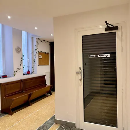 The Shuttle Rooms - Al Porto - Fortezza - Vicino Prefettura * 리보르노