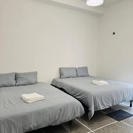 B&B The Shuttle Rooms - Al Porto - Fortezza - Vicino Prefettura
