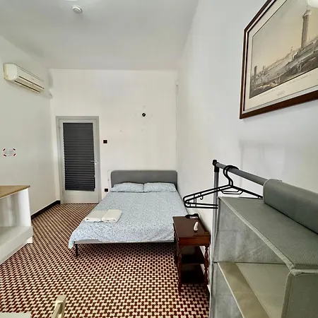 B&B The Shuttle Rooms - Al Porto - Fortezza - Vicino Prefettura