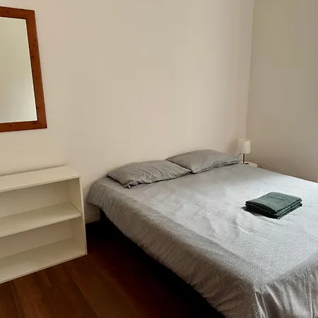 The Shuttle Rooms - Al Porto - Fortezza - Vicino Prefettura B&B 리보르노