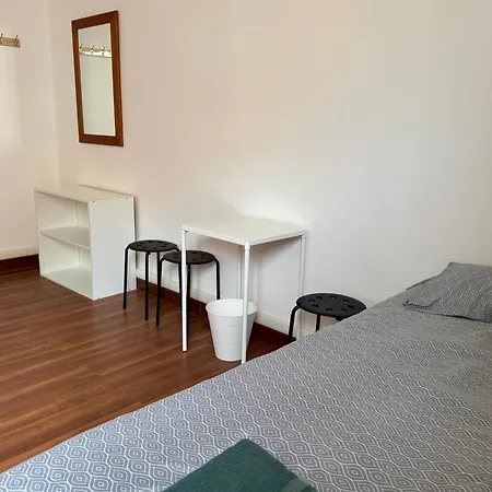 The Shuttle Rooms - Al Porto - Fortezza - Vicino Prefettura
