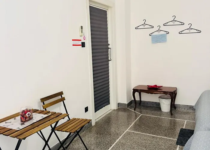Bed & Breakfast The Shuttle Livorno